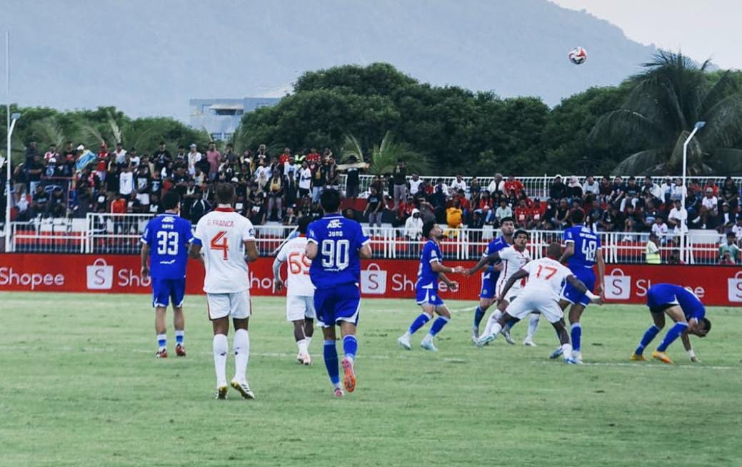 Persib Kandas 2-0 di Ternate, Ini Faktor Kekalahan Maung Bandung dari Malut United!