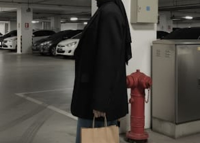 Makin Kalcer! 5 Prompt Gemini AI untuk Edit Foto Cewek Hijab Jadi Stylish & Keren Abis