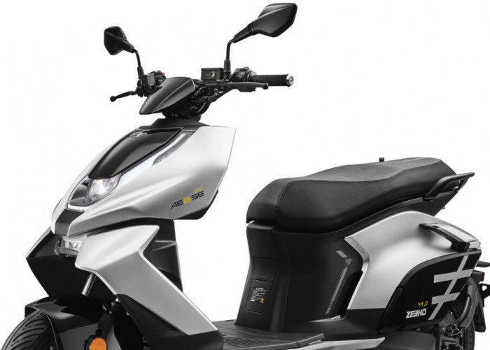 Motor Listrik Zeeho AE8 Buatan China Ini, Punya Body Maxi Bisa Angkut 120 Kg & Tempuh Jarak 190 Km