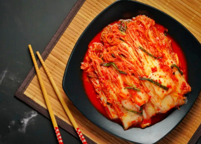 Kimchi Dapat Mencegah Kanker? Simak Beberapa Manfaatnya Yang Sayang Untuk Dilewatkan 