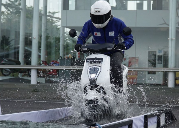 5 Rekomendasi Motor Listrik Tahan Banjir dan Hujan, Berani Terabas Tanpa Khawatir Korsleting Listrik