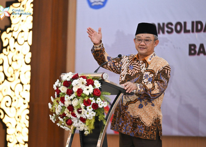 Kemendikdasmen Larang Sekolah Berikan PR Berlebihan Selama Bulan Ramadan! Begini Penjelasannya