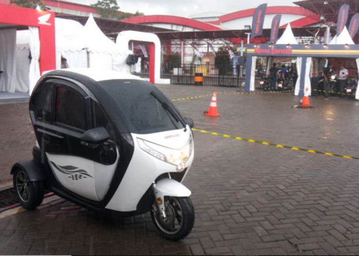 Rekomendasi Motor Listrik Roda Tiga untuk Harian, Harga Mulai 11 Jutaan Sudah Ber-AC, Anti Hujan dan Panas!