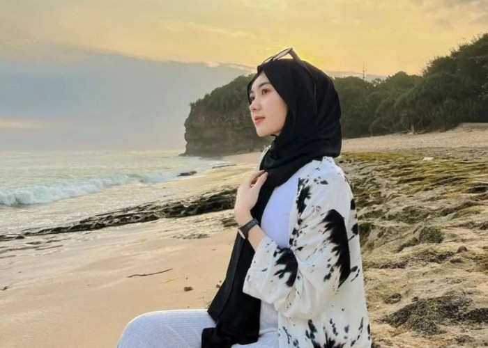 Hasilnya Tampak Nyata, Berikut 5 Prompt Gemini AI Bikin Foto Estetik di Pantai Saat Sunset Tanpa Harus Liburan