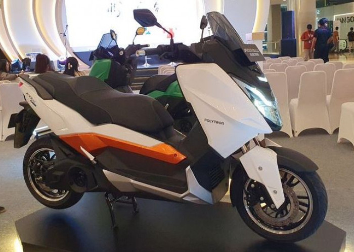 Cicil Motor Mirip NMAX Cuma 1 Jutaan, Ini Simulasi Kredit Motor Listrik Polytron Fox 500 Perbulannya