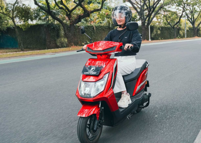 Budget Rp55 Ribu Bisa Bawa Motor Listrik United MX 1200 Li, Kendaraan yang Cocok untuk Ojol dan Tembus 180 KM
