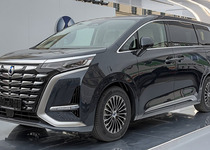Denza D9 Masuk Indonesia! Ternyata Harga MPV Mewah Ini Lebih Murah dari Alphard
