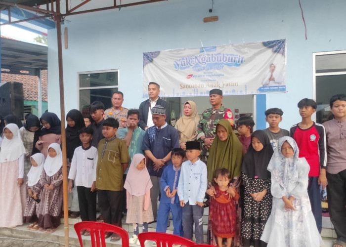 Nabati Berbagi Kebahagiaan Ramadan, Santuni Puluhan Anak Yatim di Majalengka