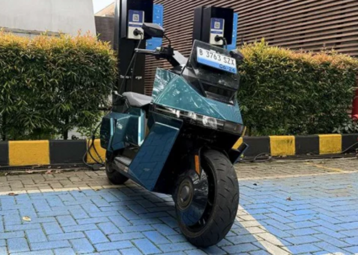 Motor Listrik OMOWAY OMO-X Bikin Geger, Harga Rp35 Jutaan Tapi Fitur dan Desainnya Kelas Premium