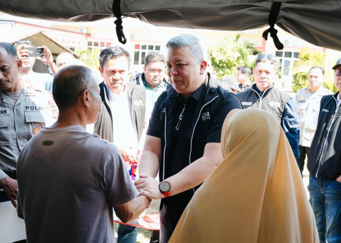 BRI Peduli Bangun 3 Posko Logistik dan 1 Dapur Umum di NTT, Direksi BRI Terjun Langsung Pantau Lokasi Bencana