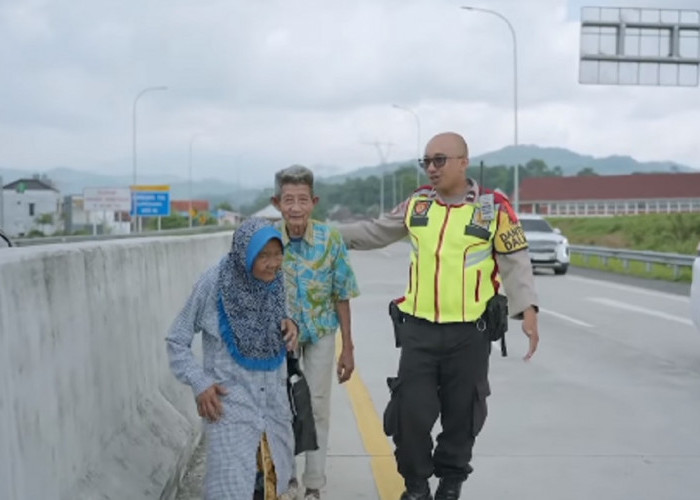 FAKTA TERKINI Kakek dan Nenek Jalan Kaki di Tol Cisumdawu Usai Jenguk Cucu, Simak Penjelasannya