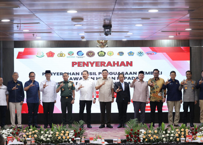 Menteri Nusron Evaluasi Sertipikat di TN Tesso Nilo untuk Dukung Reforestasi Kawasan Hutan Riau