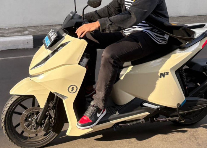 Murah Tapi Keren! 6 Motor Listrik di Bawah 15 Juta yang Cocok Buat Harian, dengan Performa & Fitur Menarik