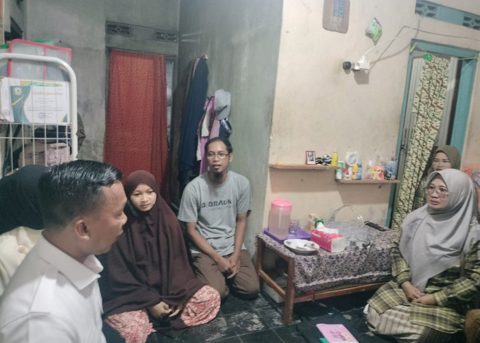 Cegah Stunting, Menteri Wihaji Salurkan MBG untuk Ibu Hamil 