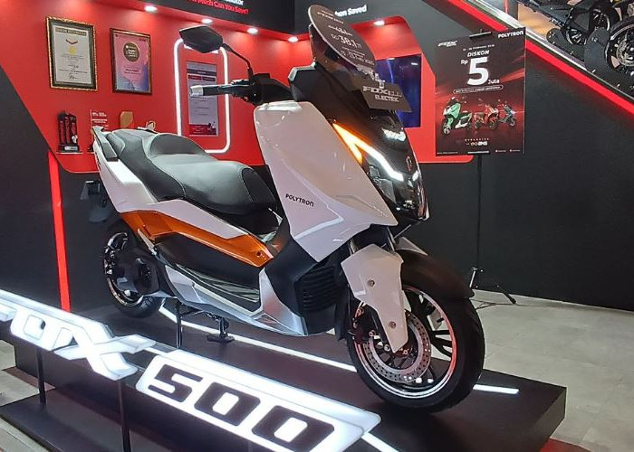 Punya Desain Mirip NMAX, Ini Simulasi Kredit Motor Listrik Polytron Fox 500 Lengkap dengan Angsurannya