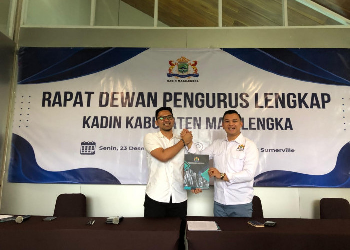 Raden Hendrian Suryanatanagara Gantikan Posisi Cawabup Terpilih Dena Muhamad Ramdhan