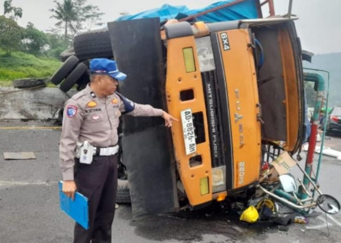 Kecelakaan Beruntun di Tol Cisumdawu Km 179, Tiga Orang Tewas di Jembatan Panyindangan