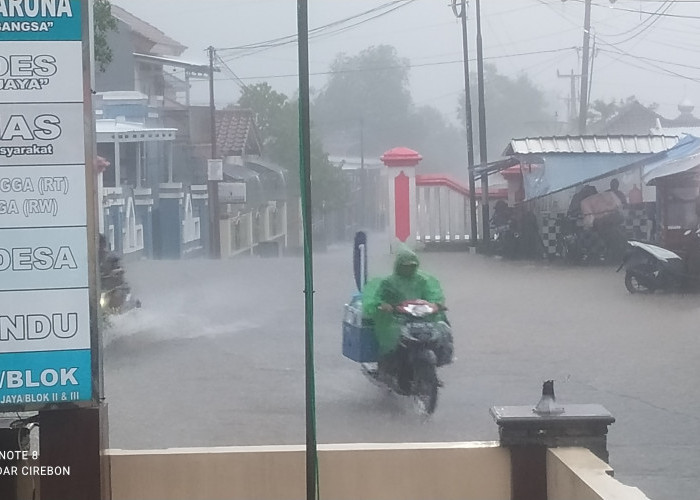 Alun-alun Desa Lengkong Kulon Majalengka Mirip Kolam saat Hujan, Dampak dari Pelebaran Jalan