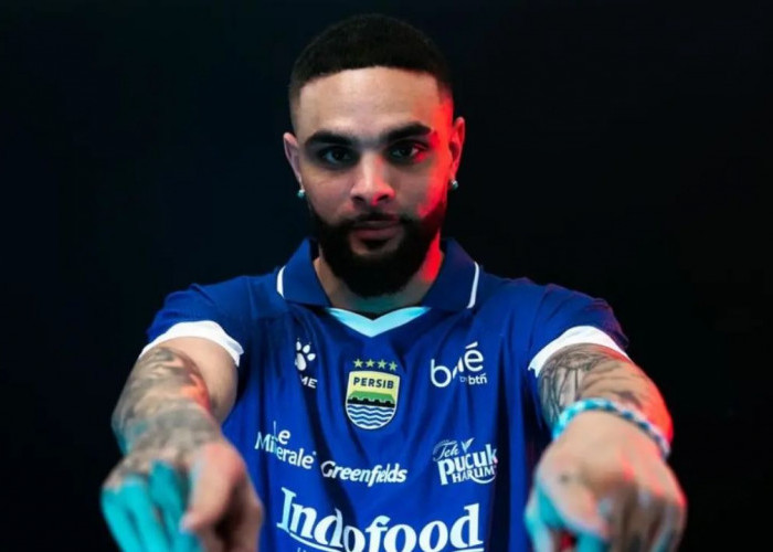 Prediksi Starting XI Skuad Baru Persib Bandung Dengan Kehadiran Layvin Kurzawa dan Dion Markx