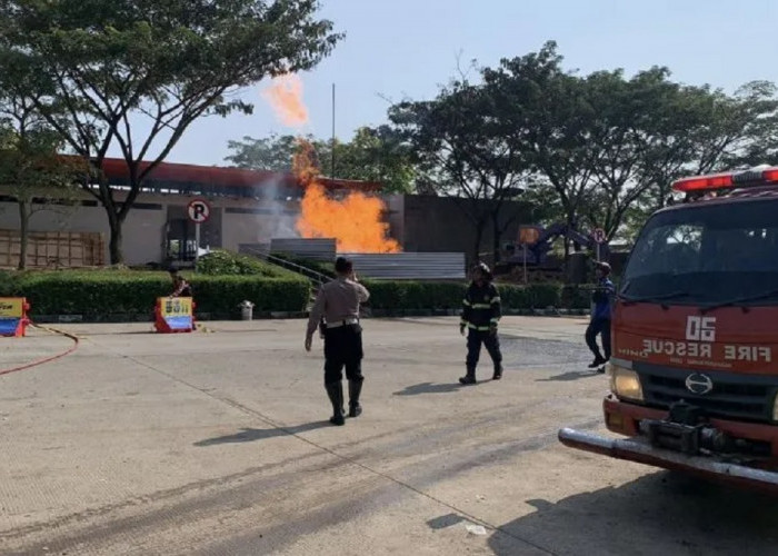 FAKTA TERBARU Semburan Api di Rest Area Tol Cipali, Pertamina Bantu Pemadaman