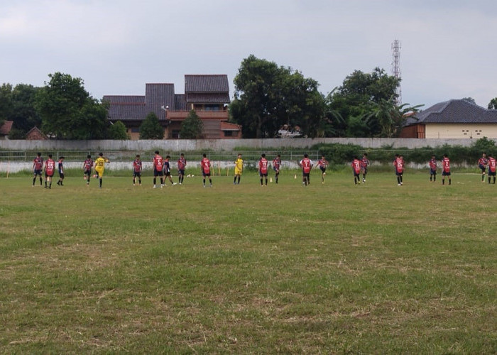 SEMANGAT, Timnas Pelajar U-18 Gelar Training Center  di Stadion Warung Jambu