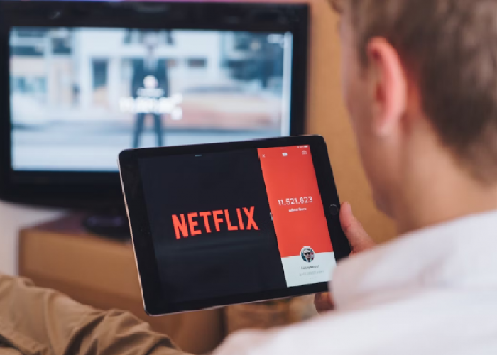 Perbandingan Layanan Streaming: Netflix vs. Disney+ vs. Amazon Prime