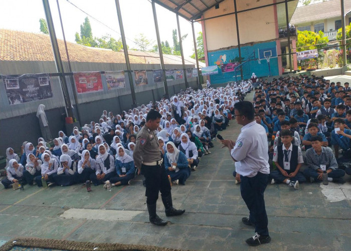 Operasi Patuh Lodaya 2025: Polisi Masuk Sekolah Edukasi Siswa Soal Tertib Lalu Lintas Sejak Dini
