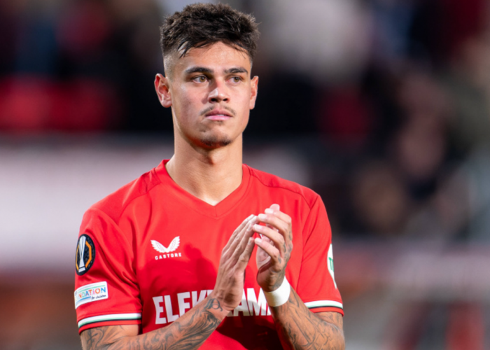 Mees Hilgers Resmi Dicoret dari Skuad Utama FC Twente oleh Sang Pelatih, Joseph Oosting