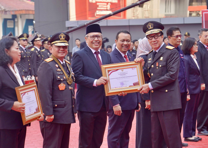 Kementerian ATR/BPN Terima Penghargaan dari Kementerian Hukum dan HAM