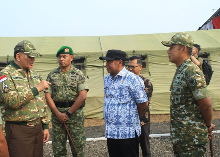 Menhan Sjafrie Kunjungi Yon TP 338/Talaga Manggung di Majalengka, Tekankan Kesiapan Tempur