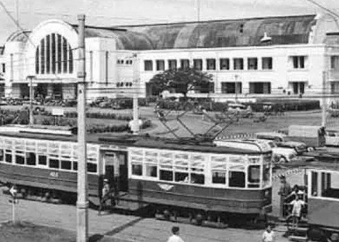 Ternyata Bung Karno Tidak Suka Peninggalan Daendels, Jalur Trem Kota Hindia Belanda Ini Dihancurkan