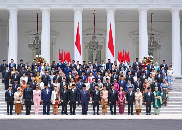 Presiden Prabowo Subianto Lantik Nusron Wahid sebagai Menteri ATR/Kepala BPN di Istana Negara