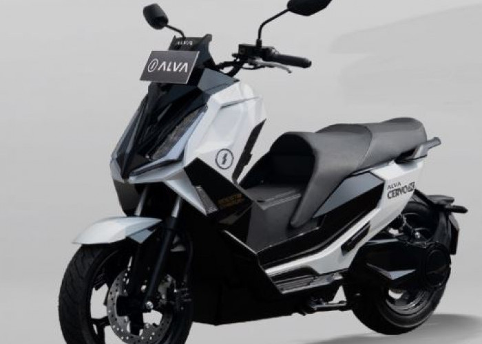 Punya Dua Baterai yang Tembus 140 Km, Ini 7 Rekomendasi Motor Listrik yang Cocok Dipakai Mudik Jarak Jauh