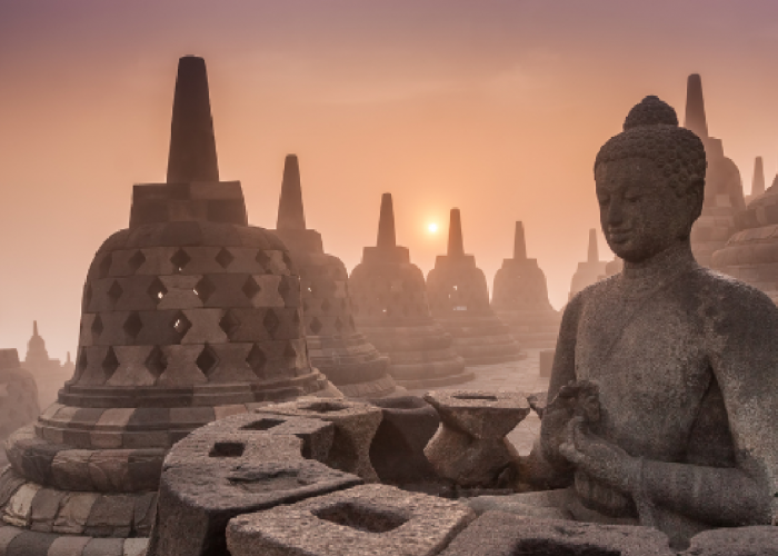 Menelusuri Misteri Candi Borobudur, Situs Warisan Budaya Indonesia