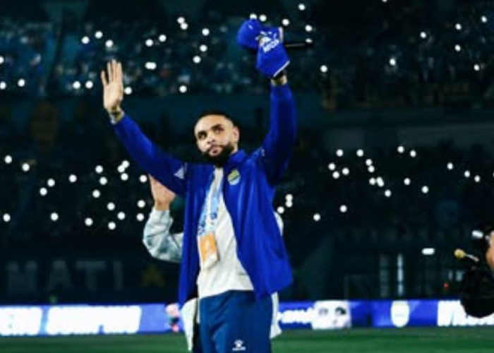 Eks PSG Resmi Gabung Persib, Ini Profil dan Alasan Layvin Kurzawa Merapat ke Maung Bandung!