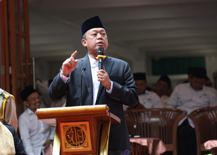 Menteri ATR/BPN Nusron Wahid Ajak Santri Jadi Generasi Pemersatu dan Penggerak Kemakmuran Bangsa