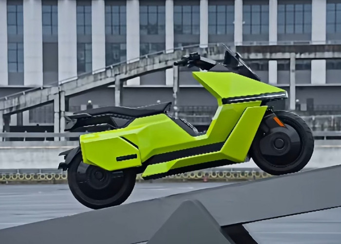 Jadi Smart Motorcycle Pertama, Motor Listrik Omoway OMO-X Serba Premium, Punya Sensor AI Canggih