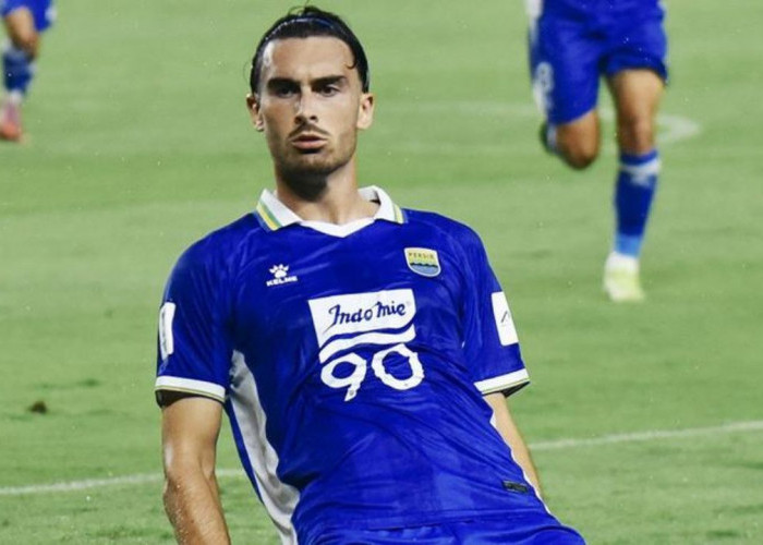 Hasil Persib Bandung vs Persis Solo: Gol Tunggal Andrew Jung Pastikan Persib Masih di Puncak!