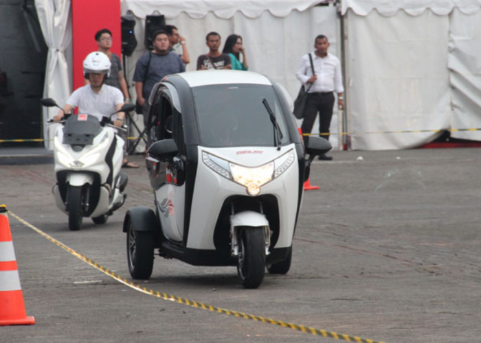 Kredit Motor Listrik Roda Tiga untuk Kebutuhan Harian, Berapa Angsuran SELIS New Balis DP Rp10 Juta?