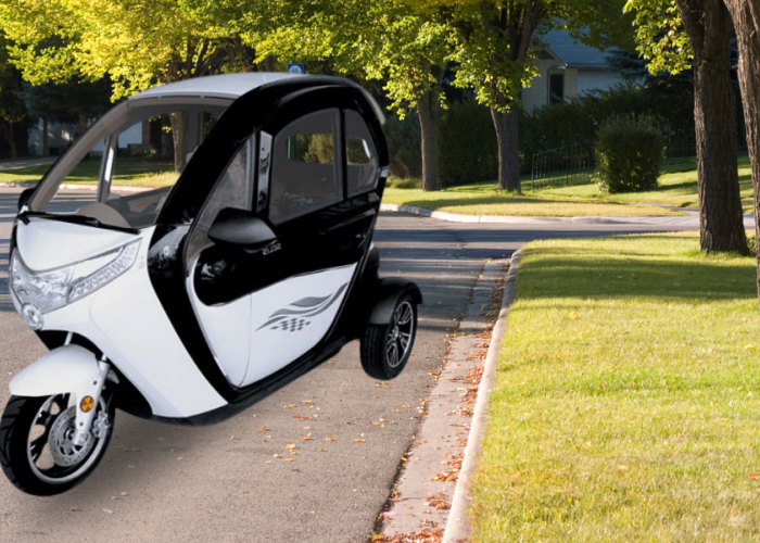 Tahan Hujan & Ada AC, Selis New Balis Motor Listrik Roda 3 Kabin Tertutup Cicilan Mulai Rp600 Ribu!