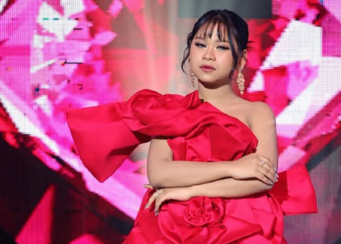 Profil Dede April Juara 3 Dangdut Academy 7, Pengamen Cilik yang Kini Disambut Antusias Warga Cirebon