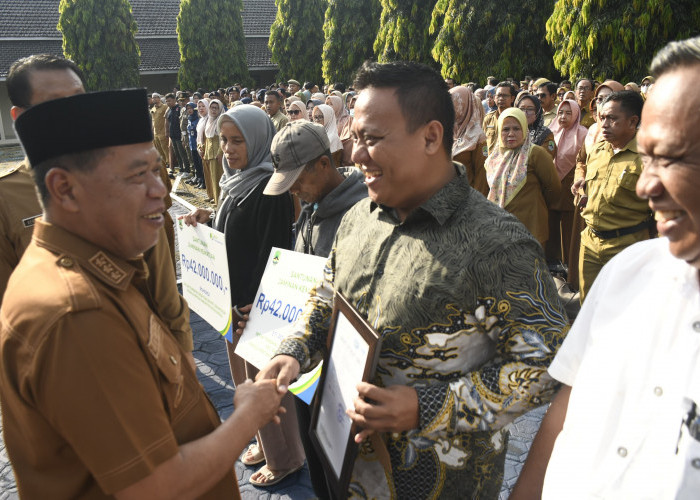 Industri Genteng Jatiwangi Naik Kelas, 8 Pabrik Kantongi Sertifikat SNI