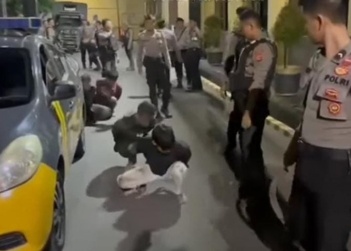 Empat Anggota Geng Motor Diamankan Polisi dengan Barang Bukti Sajam