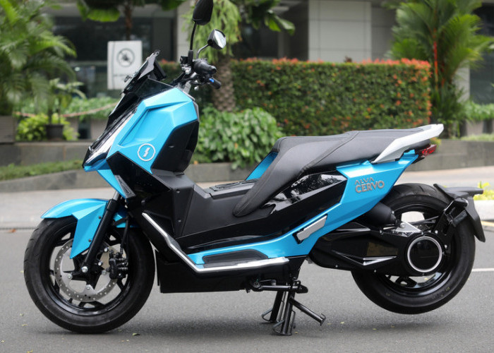 Daftar Motor Listrik Buatan Indonesia Paling Worth It Dibeli di 2025: Hemat, Modern, dan Nyaman untuk Harian