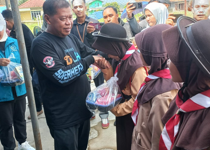 Wujudkan Generasi Emas, Bupati Majalengka Luncurkan Program B2SA di SDN 1 Padahanten
