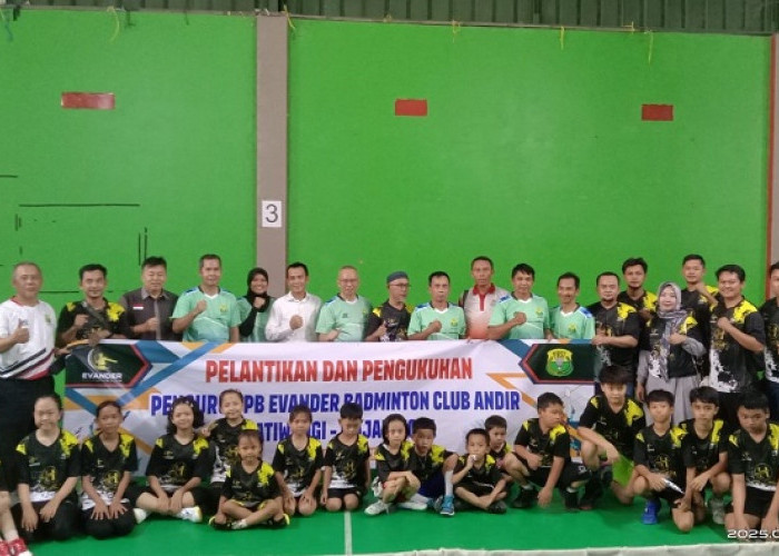 PB Evander Badminton Club Jaring Bakat Usia Dini 