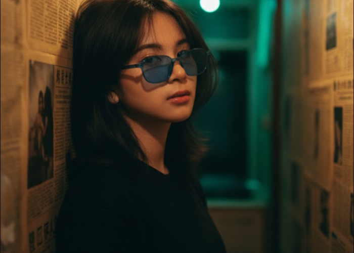 Cara Bikin Foto Sinematik Retro Dalam 5 Detik, Berikut Kumpulan Prompt Gemini Ai yang Siap Pakai, Real Look!