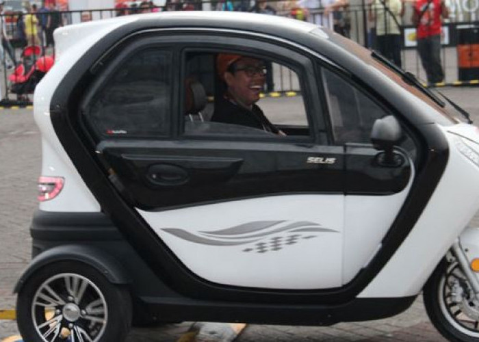 Rekomendasi Motor Listrik Roda 3 Anti Hujan, Berikut Daftar Harga dan Skema Angsuran Cicilannya