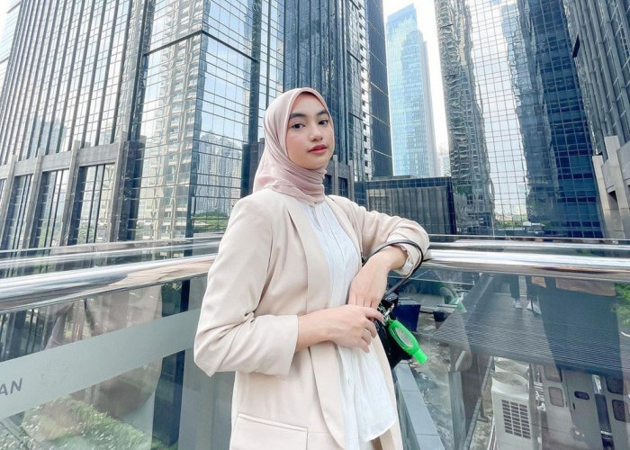 Tampil Modis dengan Menggunakan Prompt Gemini AI untuk Foto Wanita Hijab, Yuk Cobain Prompt Terbarunya