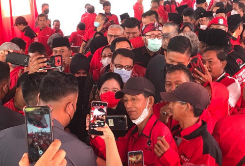 Puan Maharani Hadir di Cirebon, Tegaskan PDIP Terbuka Komunikasi dengan Partai Lain